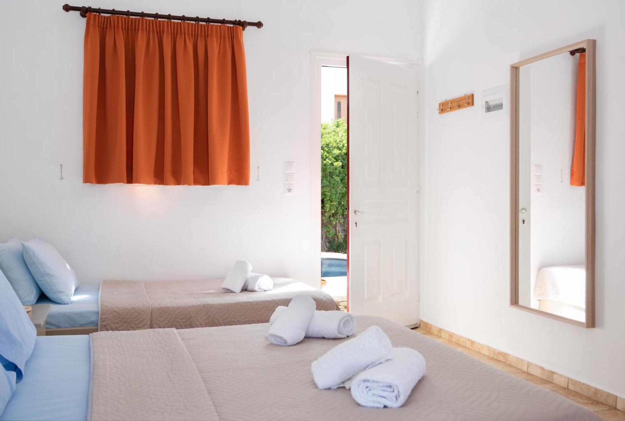 Simeon Rooms & Apartments Kamares  Exterior foto